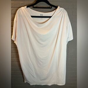 Uniqlo Women's Blush Short Sleeve Tee